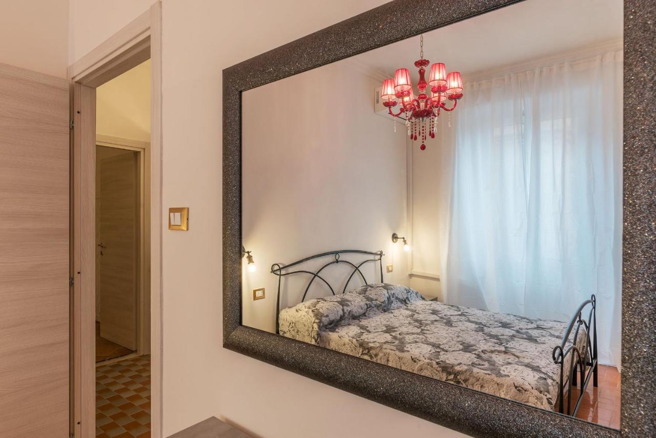 Piramide & Testaccio Design Flat Рим Экстерьер фото